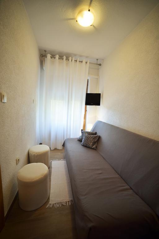 Apartments Dumencic Rab Mundanije Eksteriør bilde